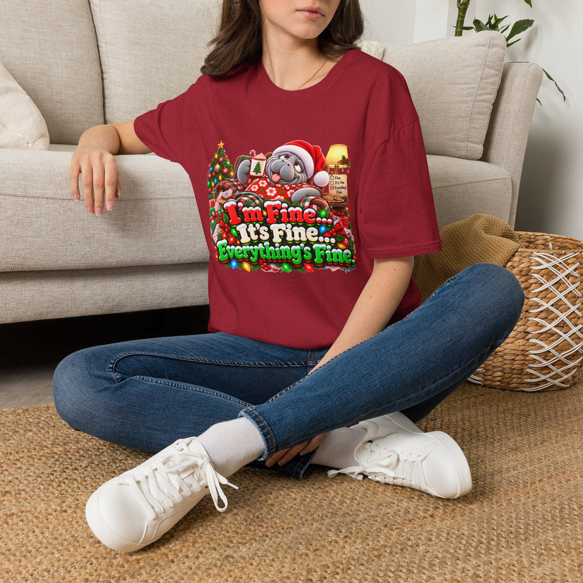 I’m Fine It’s Fine Everything’s Fine Christmas T-Shirt