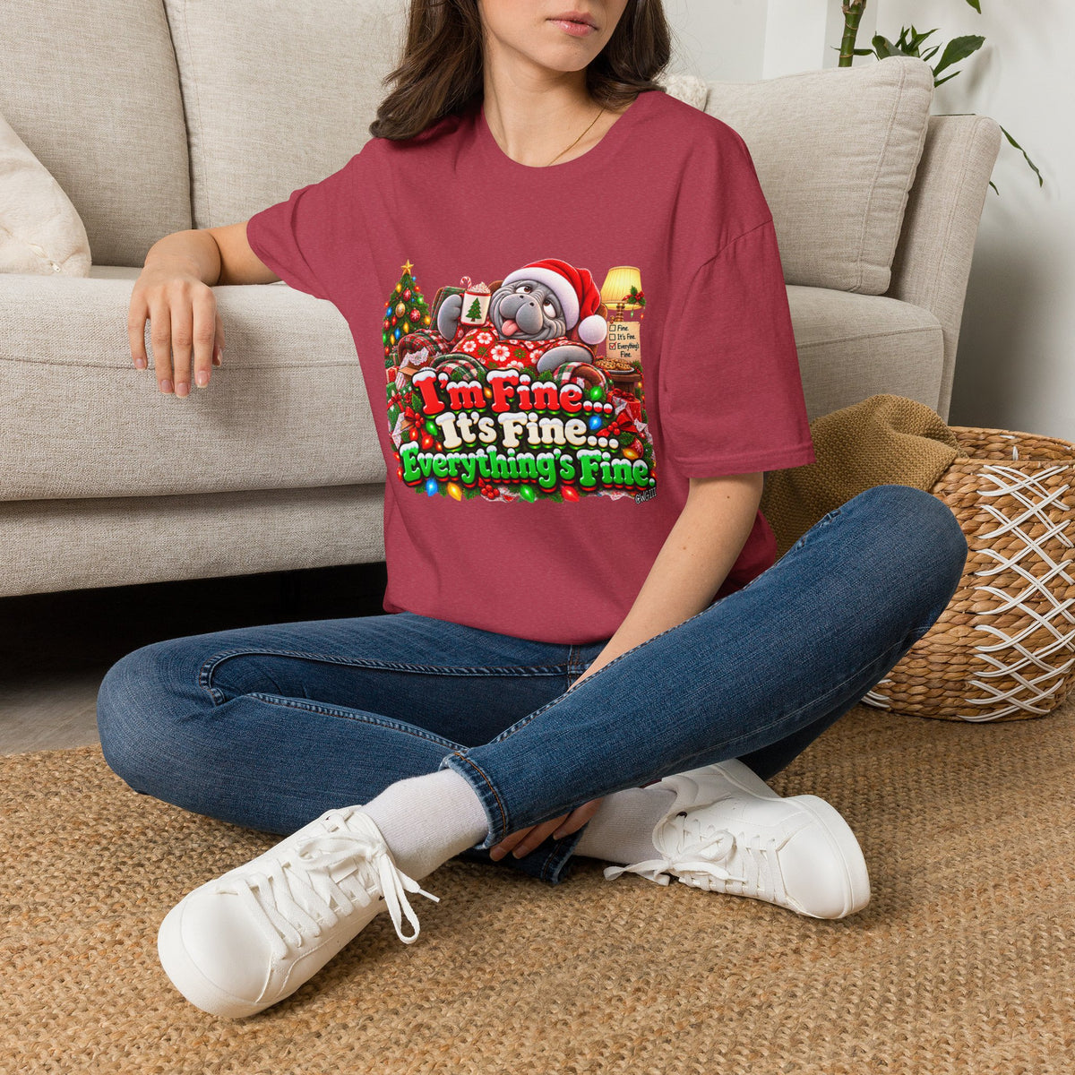 I’m Fine It’s Fine Everything’s Fine Christmas T-Shirt
