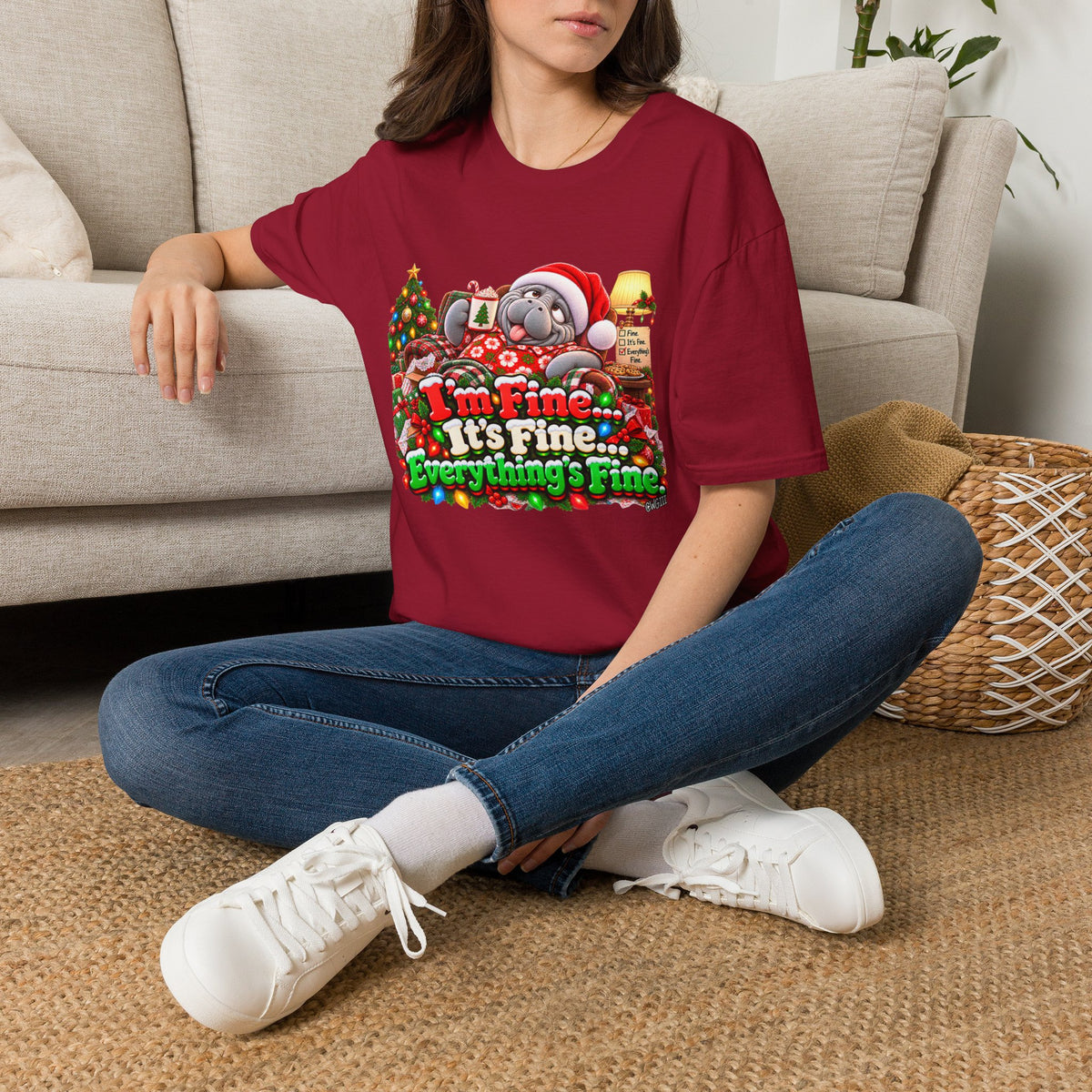 I’m Fine It’s Fine Everything’s Fine Christmas T-Shirt
